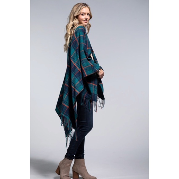 SOLD OUT Teal Plaid Blanket Ruana Knit Fall Winter Fringe Open Poncho Wrap - Picture 6 of 6